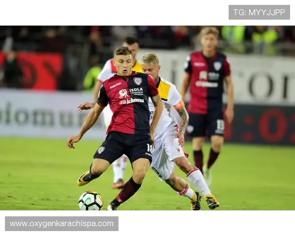 探球比分足球即时比分r提供详细的比赛数据和比分变化，满足足球爱好者的多样需求